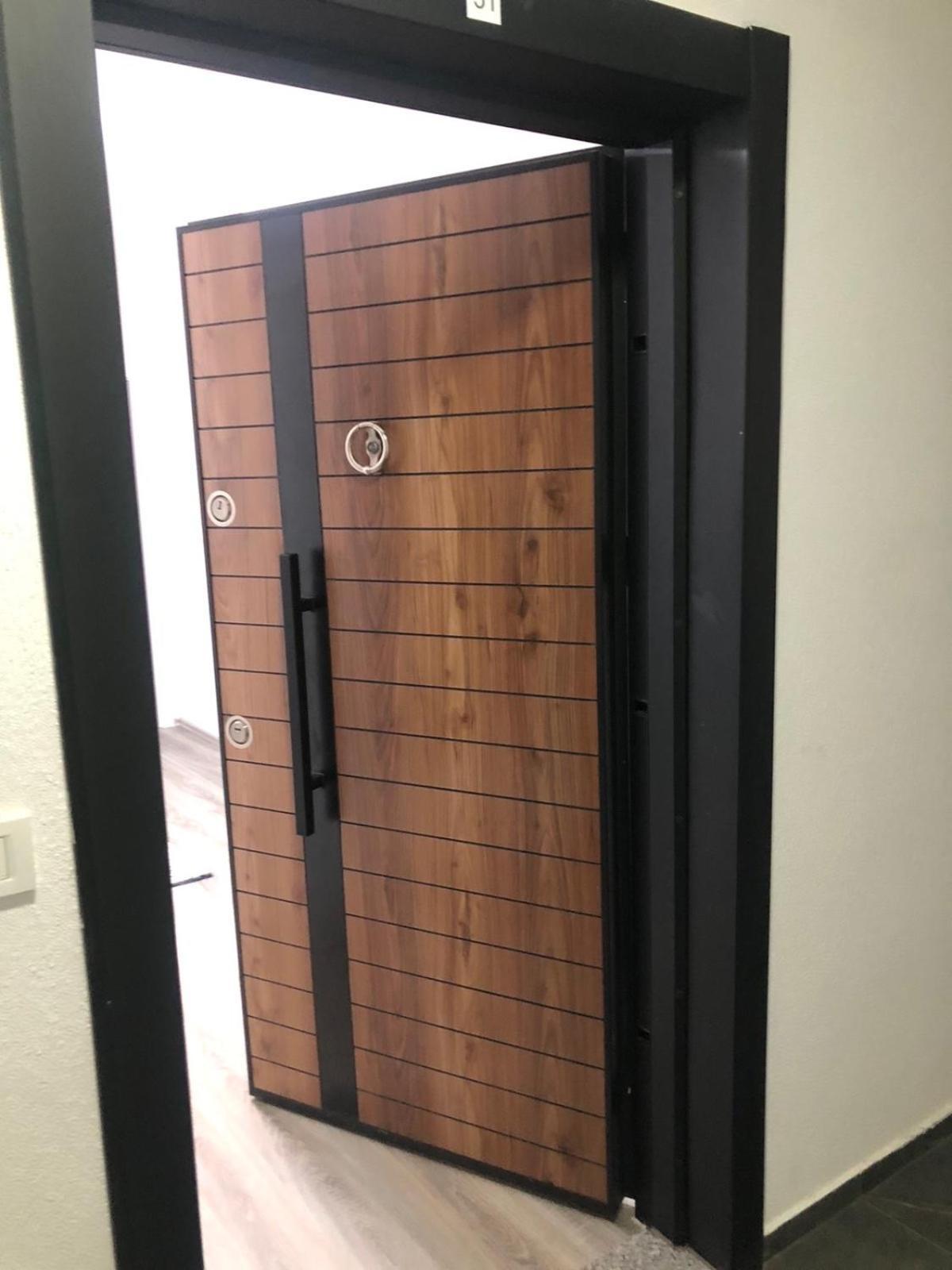 Apartment Prizreni-Free Private Parking Exterior photo